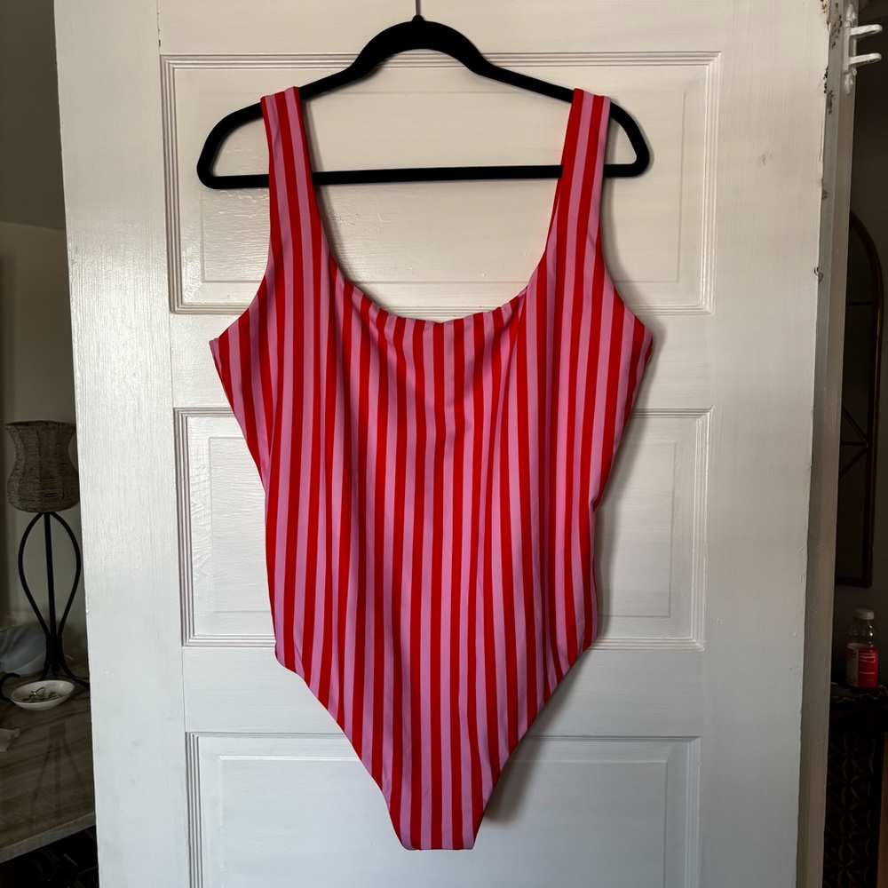 NWT J. Crew Reversible Scoopneck One-Piece Swimsuit